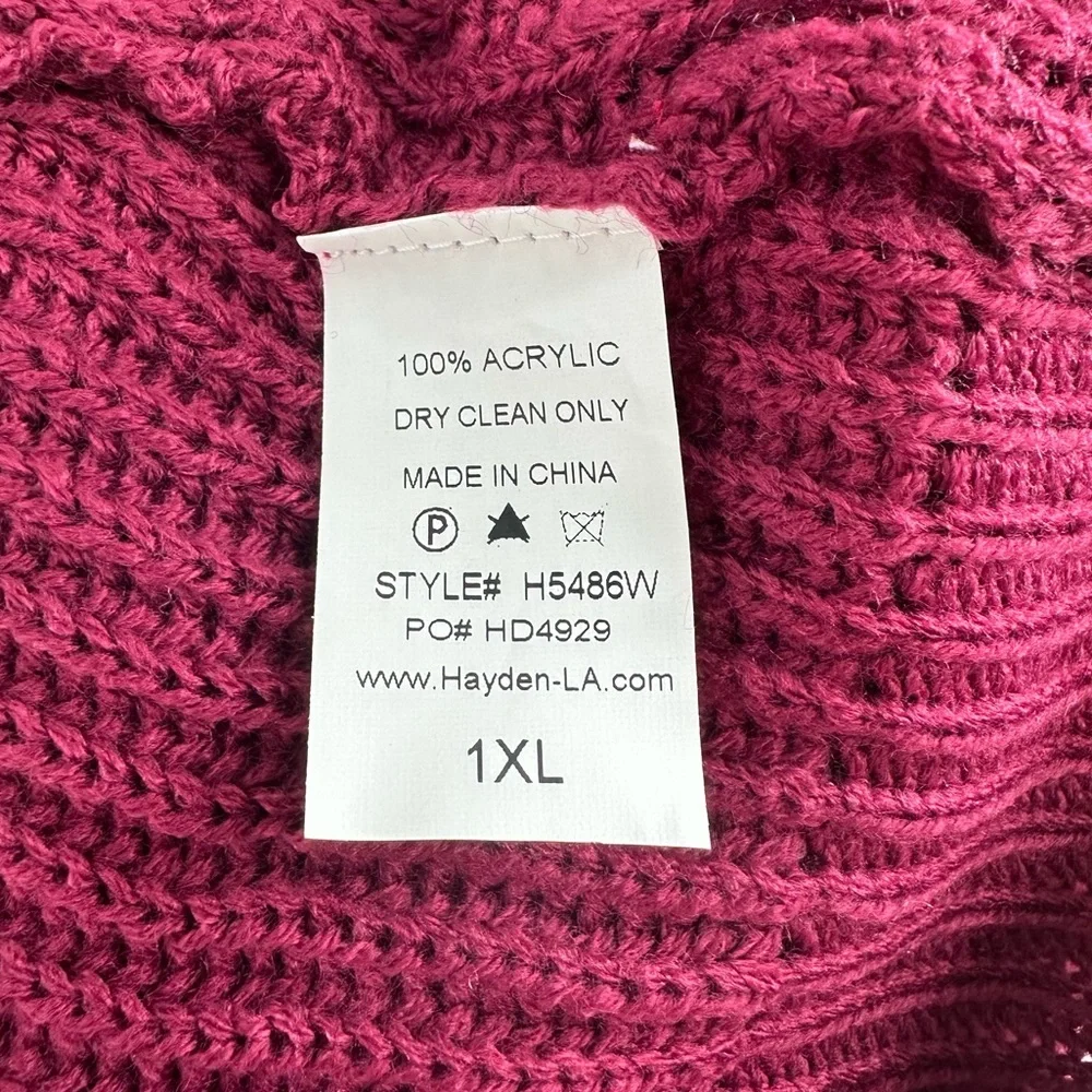 Hayden LA Burgundy Knit Sweater size 1X Flared Cuff Long Sleeve NWT Back Cutout